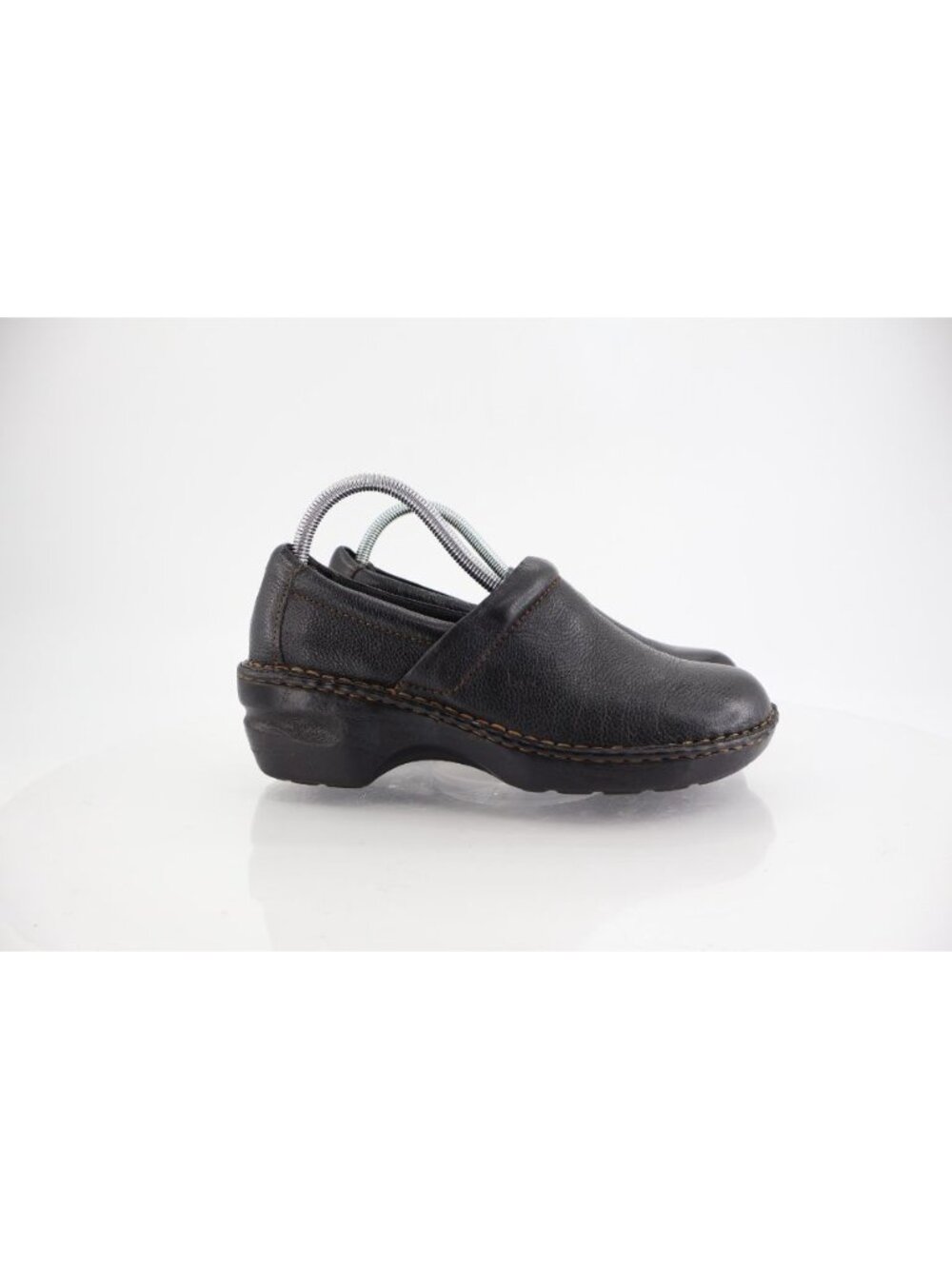 Born BOC Women's Peggy Clog Mule Size 9.5 Black Leather Slip On Comfy Shoes - Picture 2 of 14